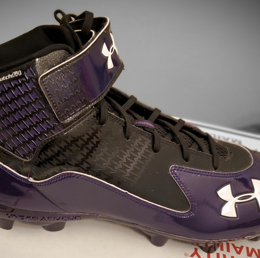 Under armor soccer shoe